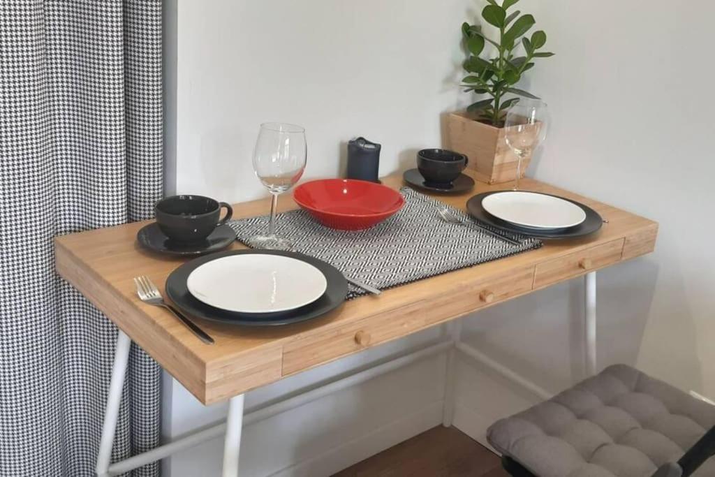 Lemuria Apartament Szkolna Centrum レグニツァ エクステリア 写真